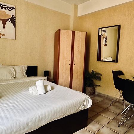 Cozy Apartments Mc Queen أثينا المظهر الخارجي الصورة