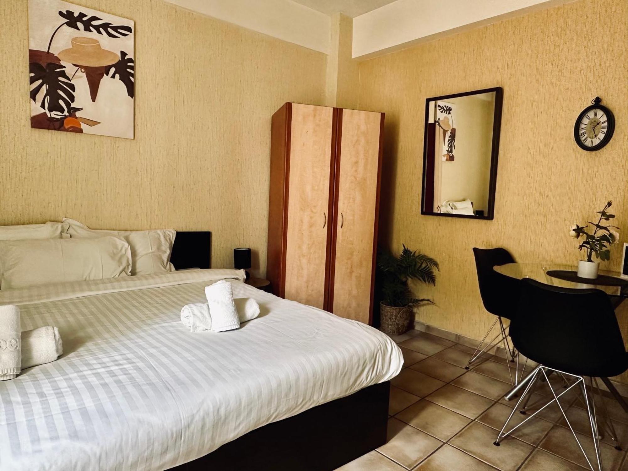 Cozy Apartments Mc Queen أثينا المظهر الخارجي الصورة
